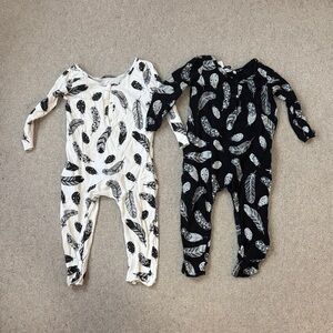 Feather Pattern Kids Footies - Black & White